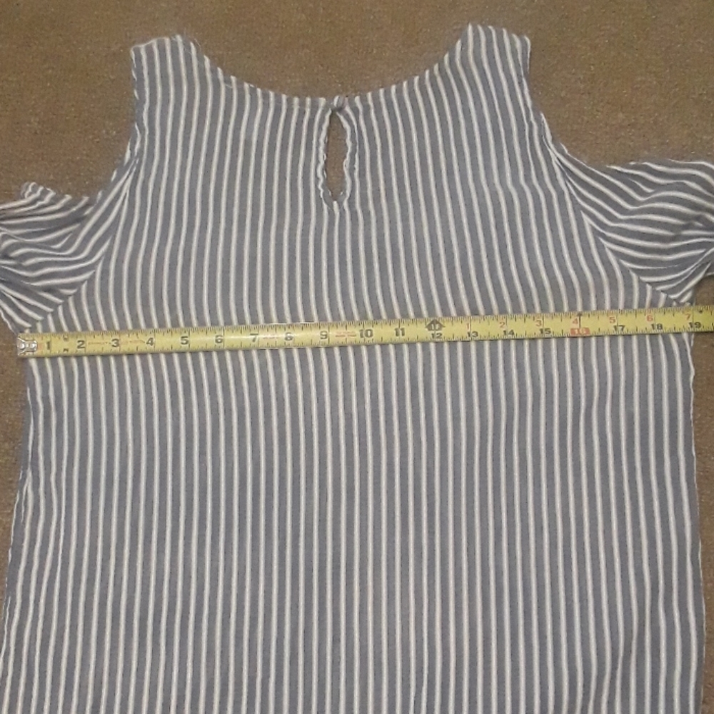 Great fall top. - Picture 6 of 7